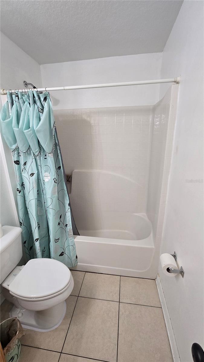 MASCOTTE DUKES LAKE PH 02 - Residential