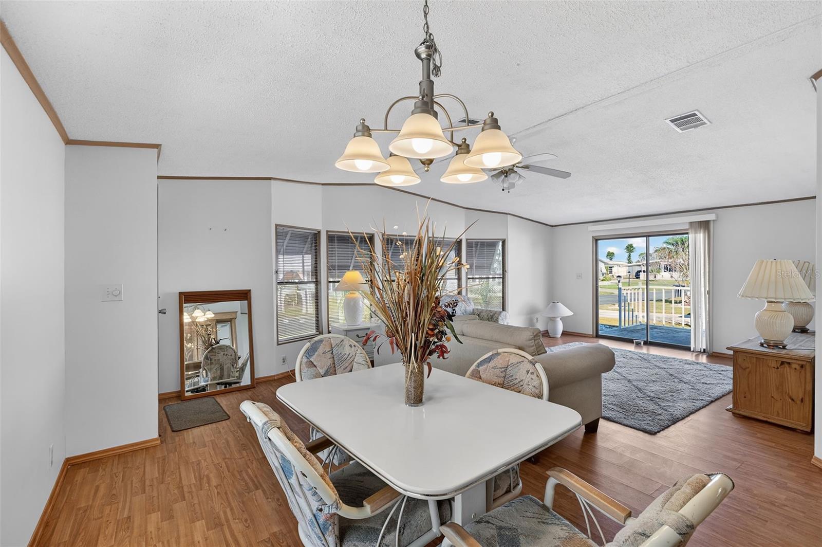 LA CASA MHP CO-OP - Residential