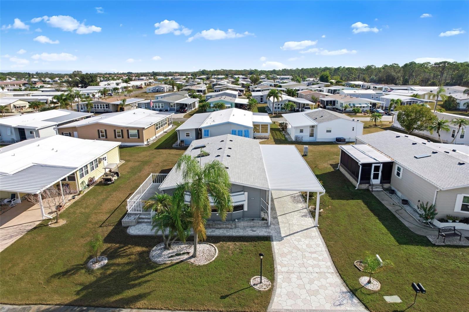 LA CASA MHP CO-OP - Residential