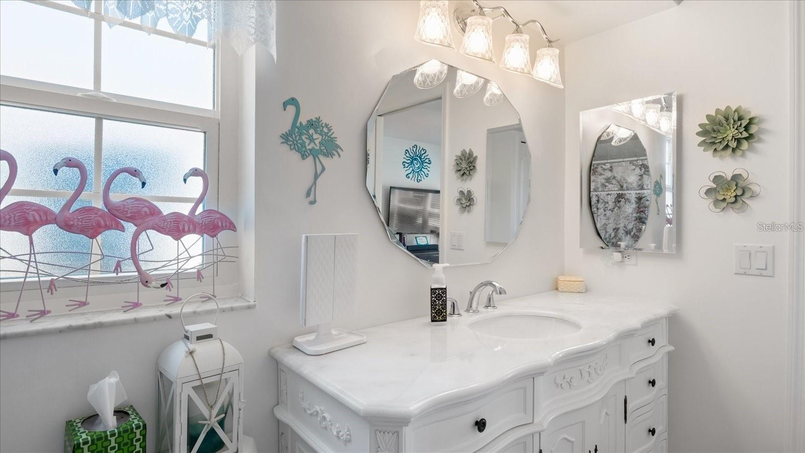 CRYSTAL BAY/KINGSWAY PH 01 - Residential