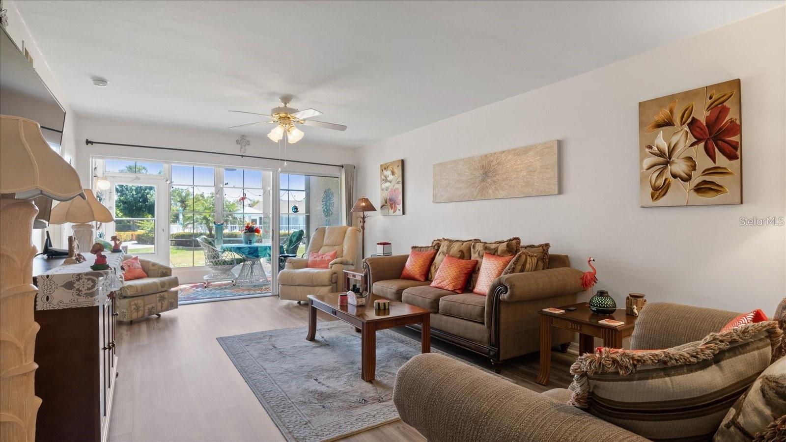 CRYSTAL BAY/KINGSWAY PH 01 - Residential