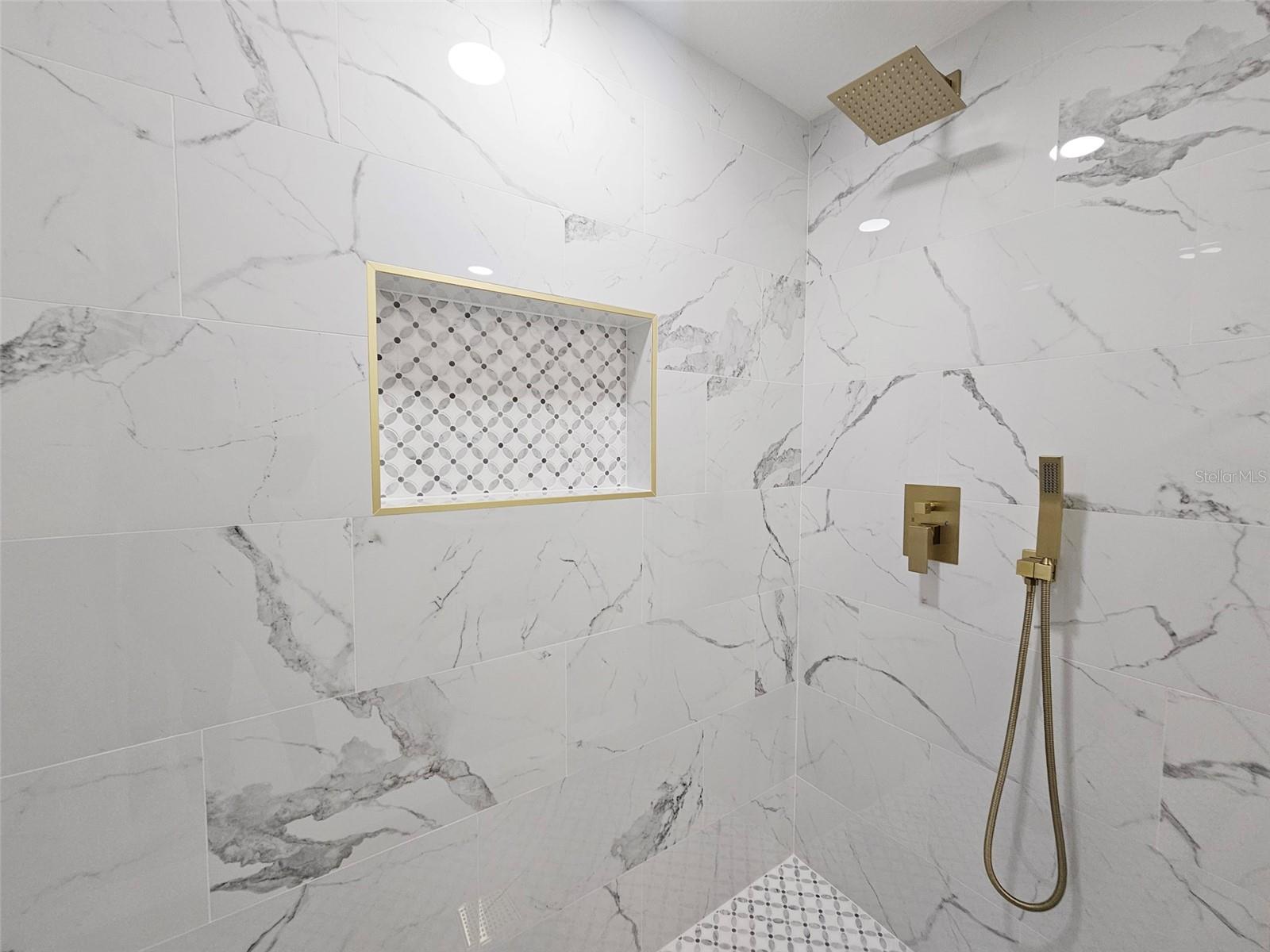 OAK GROVE SUB UNIT 1 - Residential