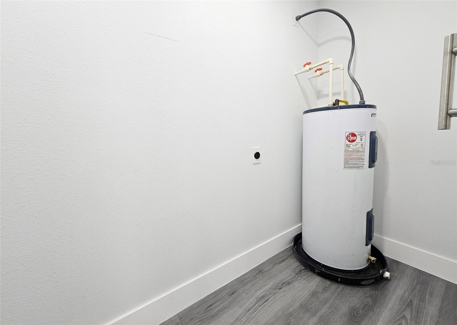 OAK GROVE SUB UNIT 1 - Residential