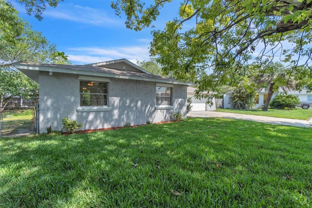 Photo of 107 Thrush Lane, Casselberry, FL 32707 (MLS # O6364770)