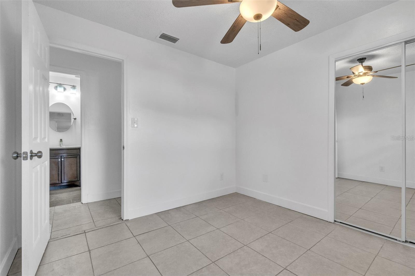 STERLING PARK UNIT 01 - Residential