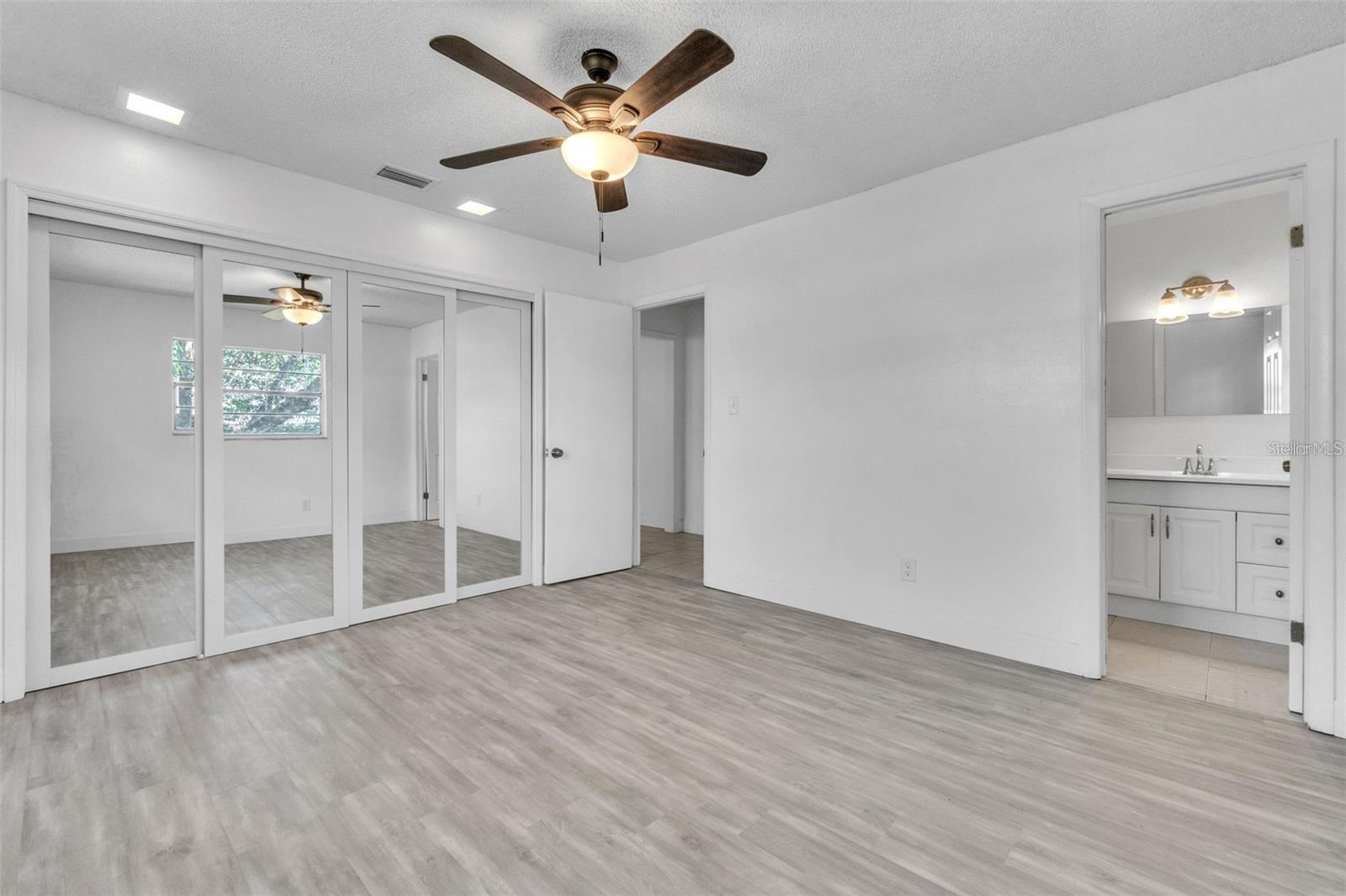 STERLING PARK UNIT 01 - Residential