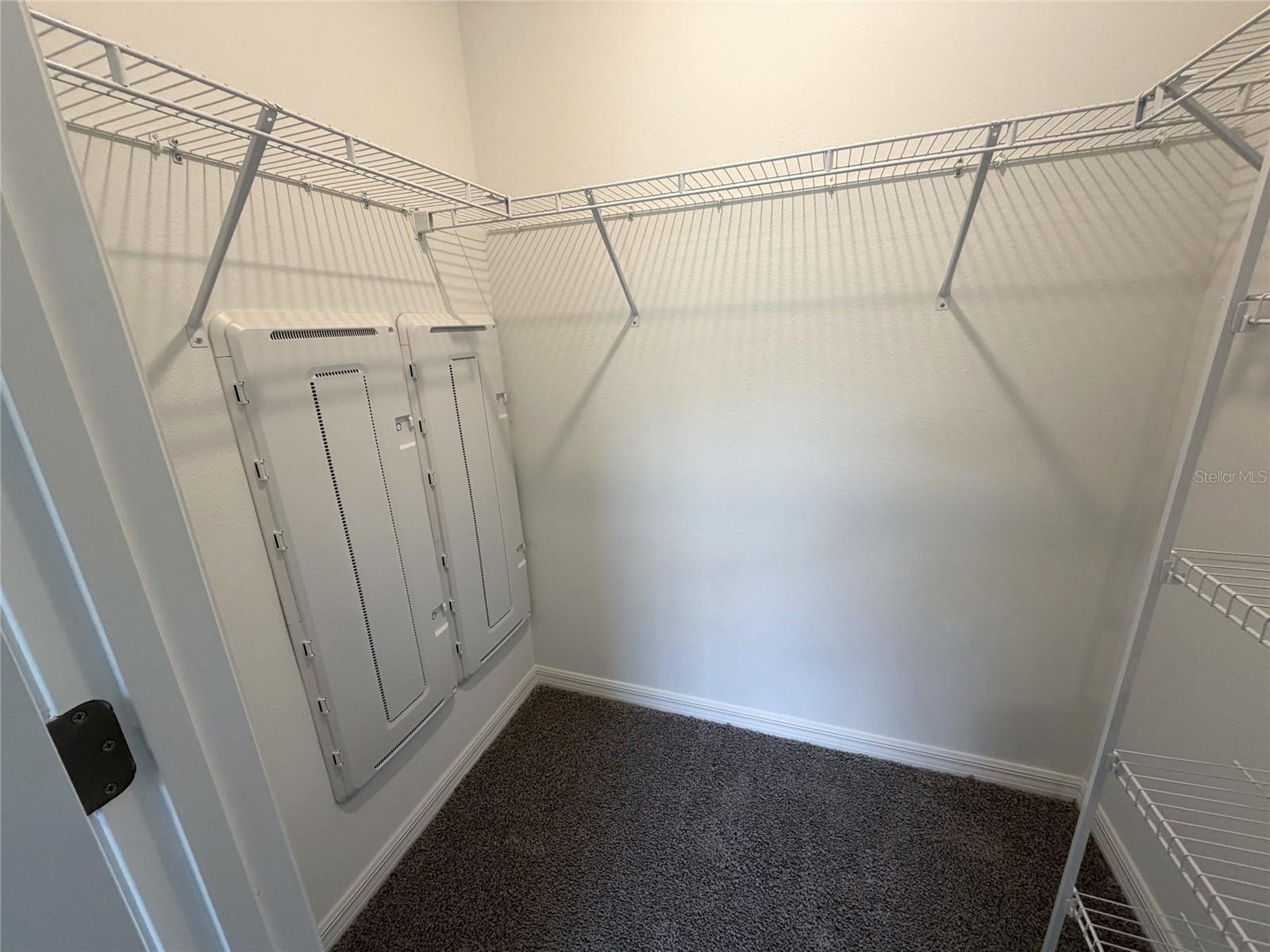 ANGELINE PH 3B-2 - Residential Lease