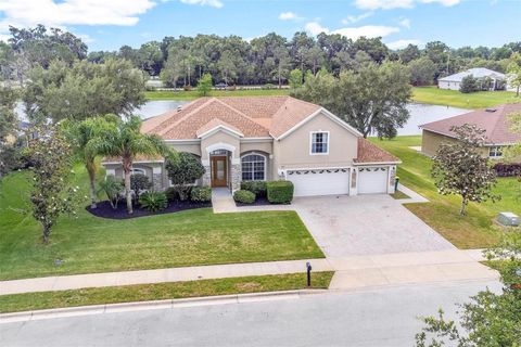 A home in DELAND