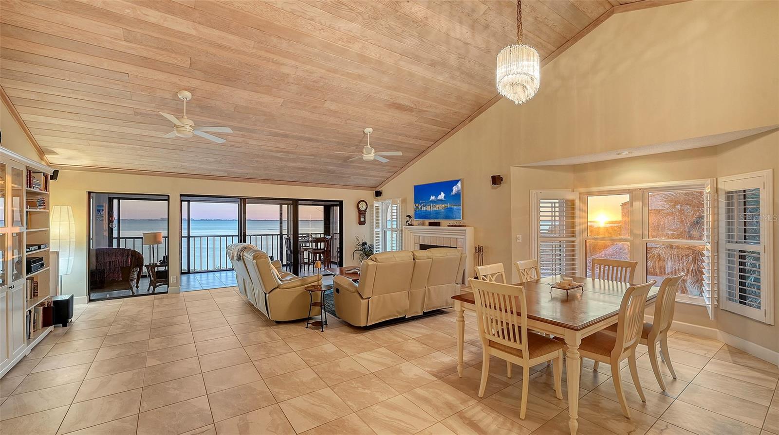 4535 BAY CLUB DRIVE