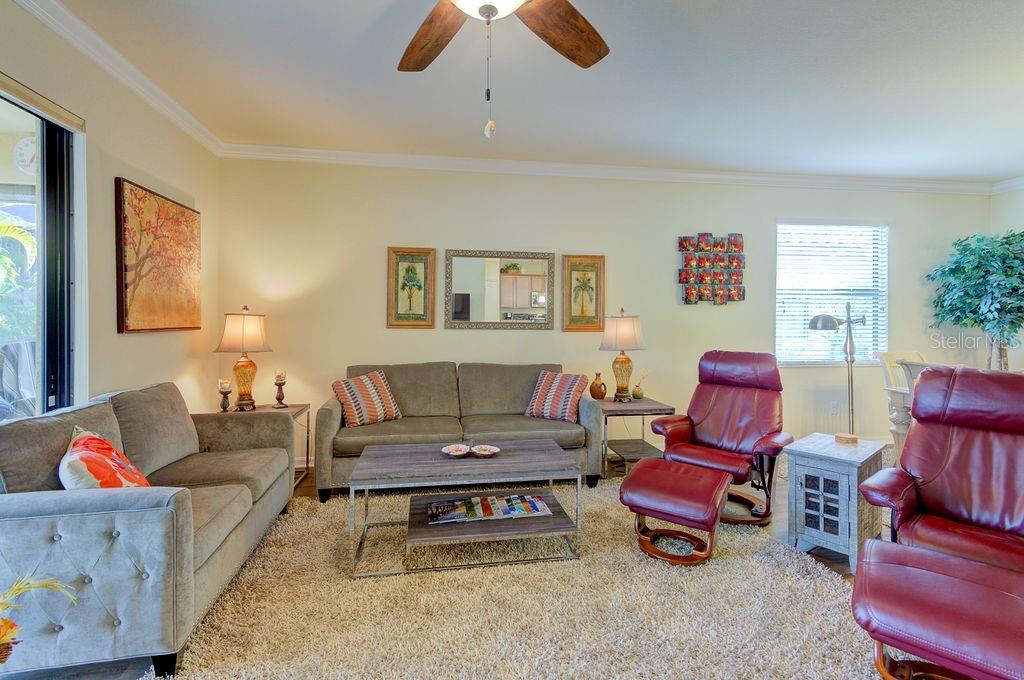 GRAN PARADISO PHASE 1 - Residential Lease