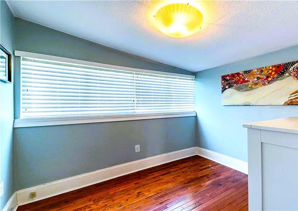 HALLS CENTRAL AVE 1 - Residential Lease