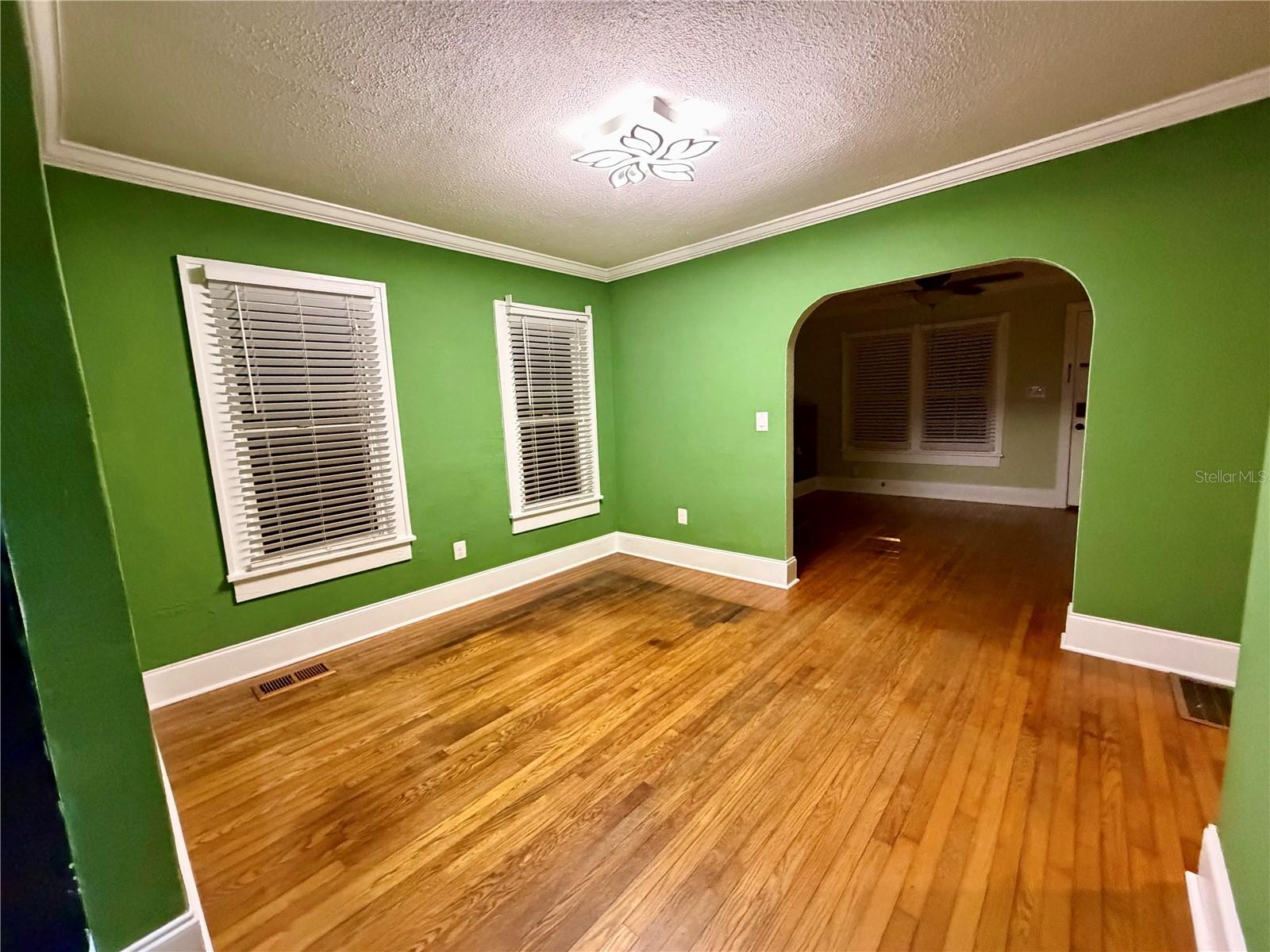 HALLS CENTRAL AVE 1 - Residential Lease