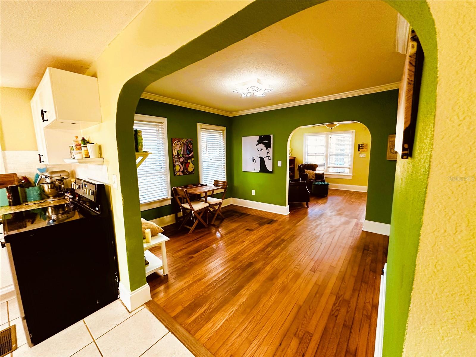 HALLS CENTRAL AVE 1 - Residential Lease