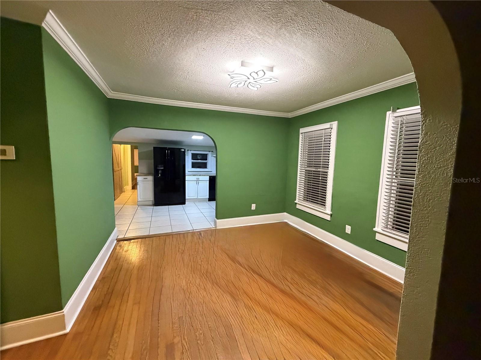 HALLS CENTRAL AVE 1 - Residential Lease