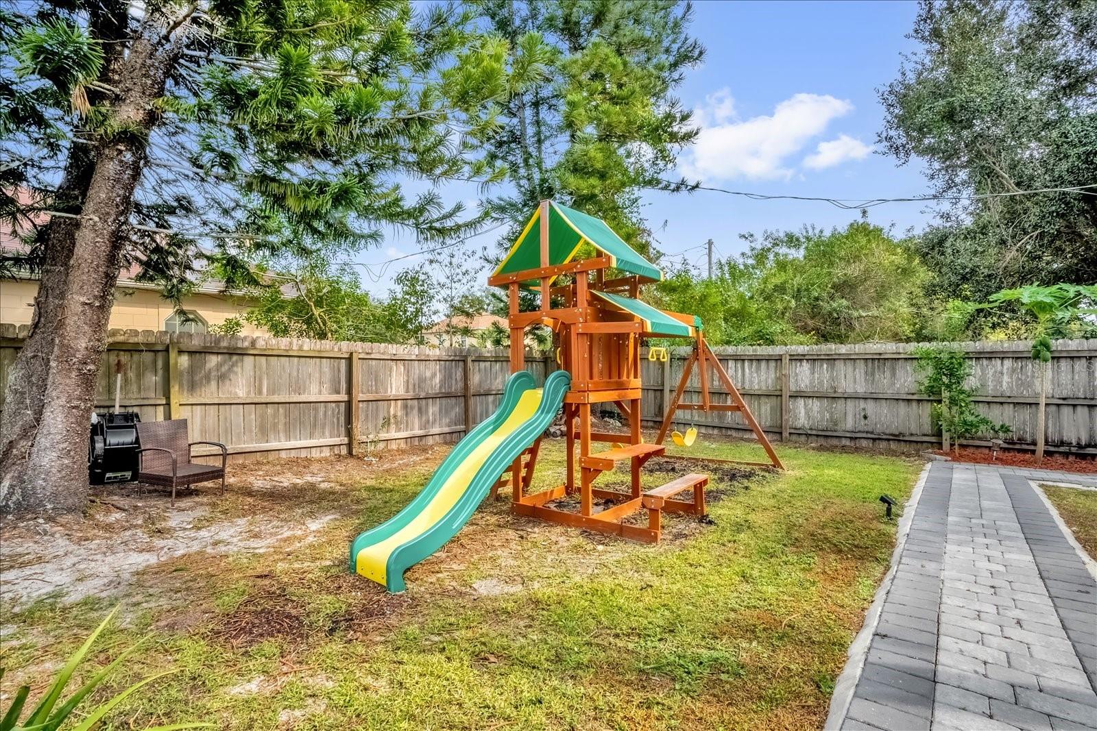 DELTONA LAKES UNIT 17 - Residential