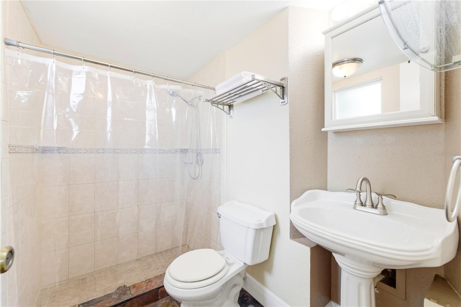 FREY ACRES SUB - Residential