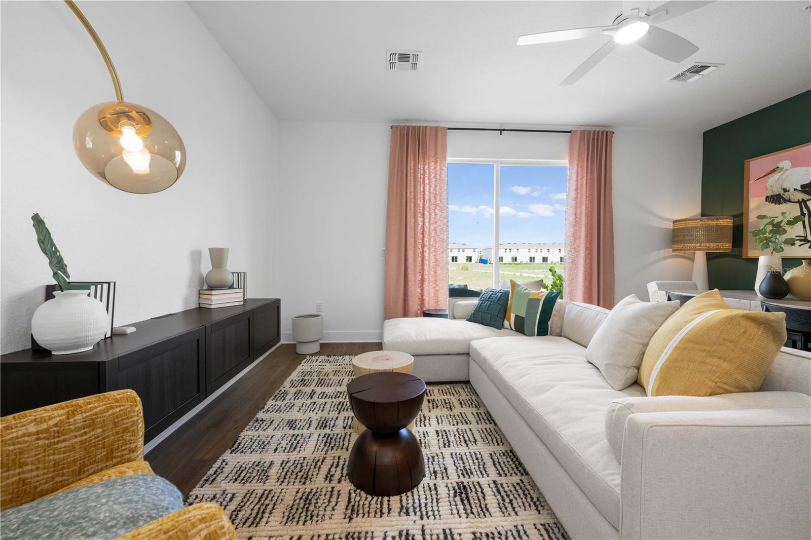 ANNALISE GLEN CREEK APTS - Residential Lease