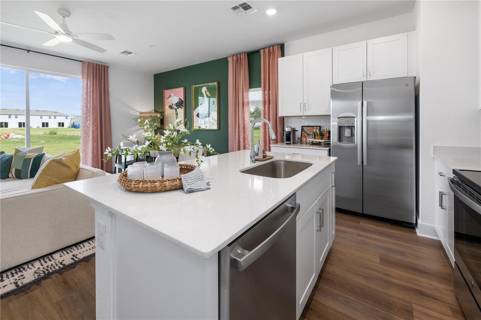 ANNALISE GLEN CREEK APTS - Residential Lease