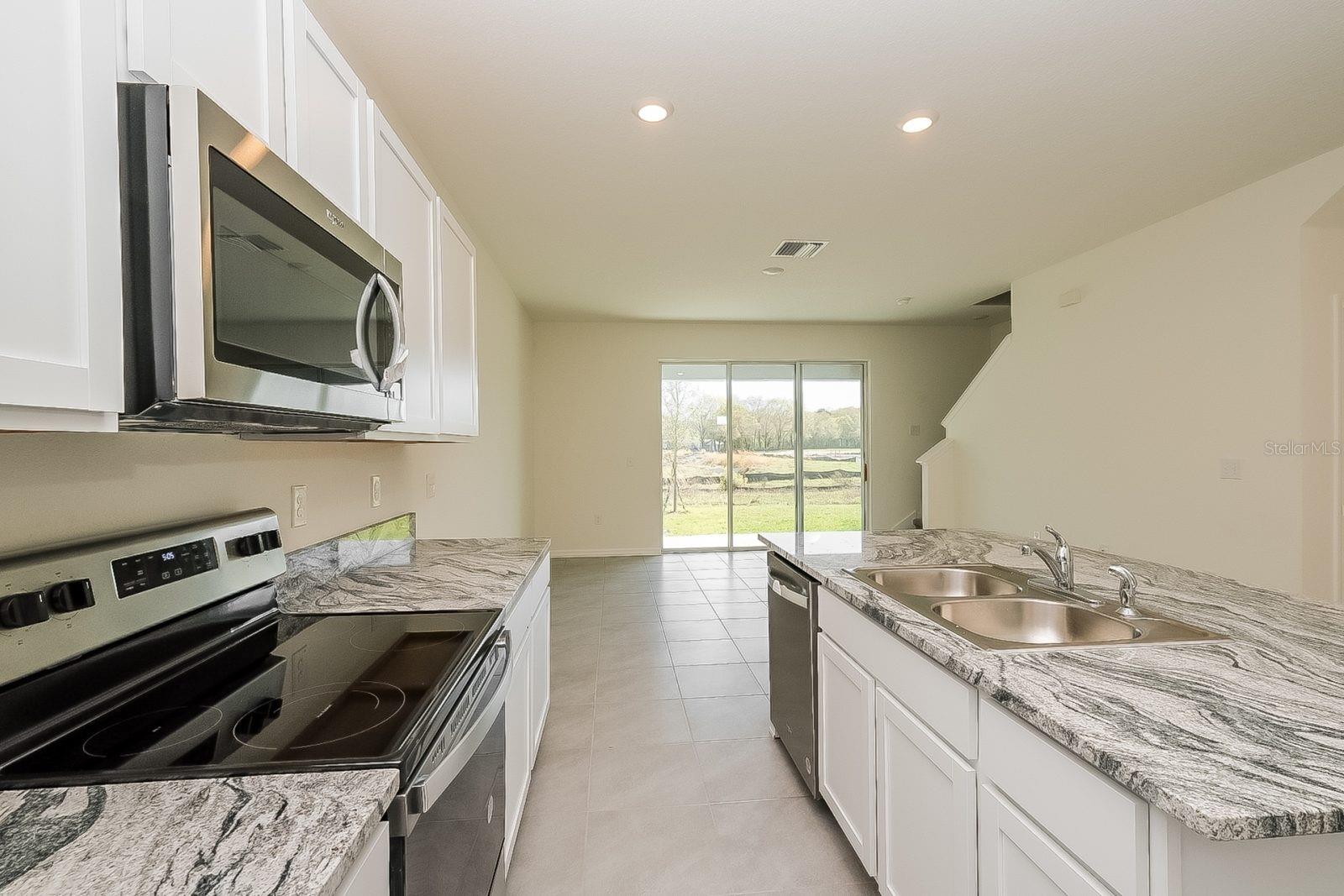 UNION PARK - Residential Lease