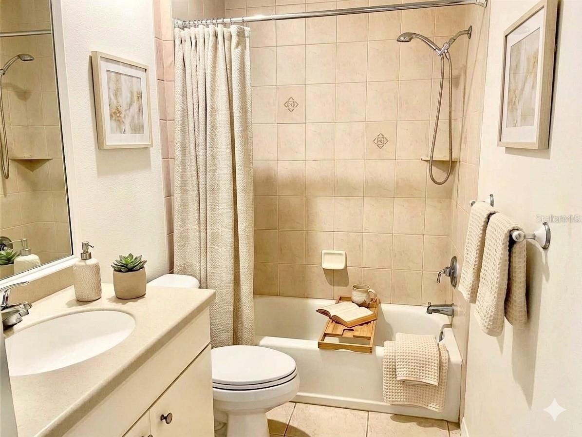 ENCLAVE AT ASHTON - Residential Lease