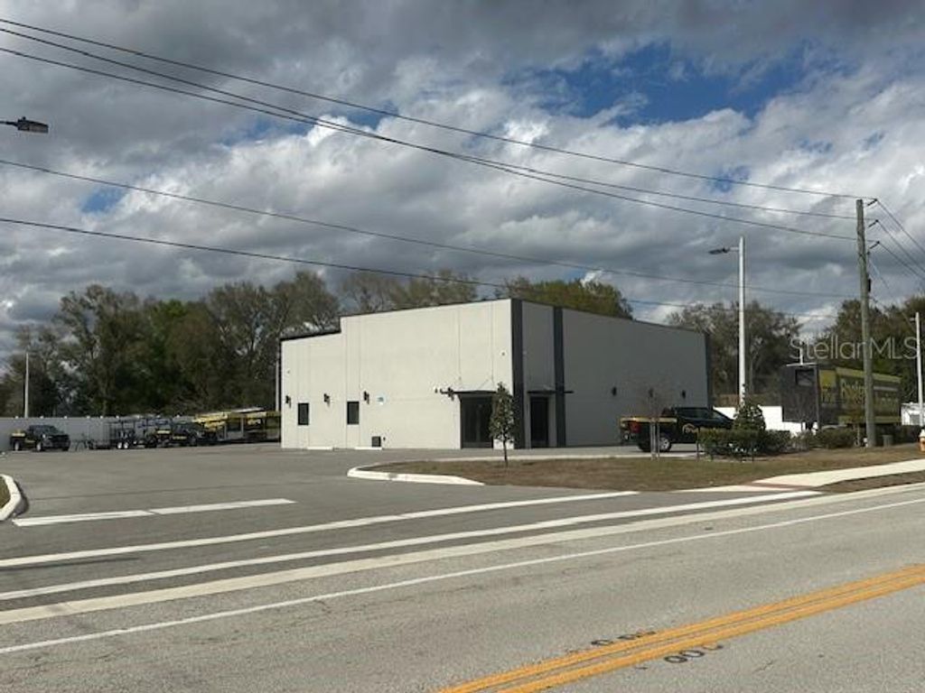 Photo of 3705 Frontage Road N, Lakeland, FL 33810 (MLS # TB8481162)