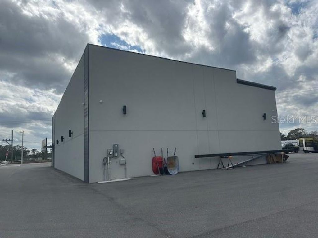 Photo of 3705 Frontage Road N, Lakeland, FL 33810 (MLS # TB8481162)