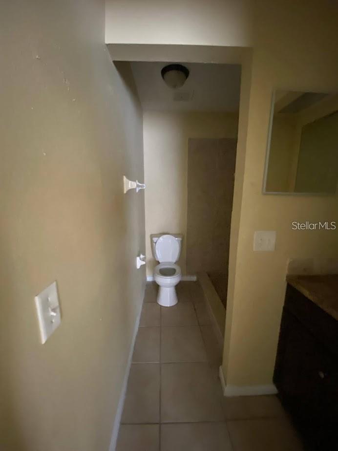 LAKESIDE HILL - Residential Lease