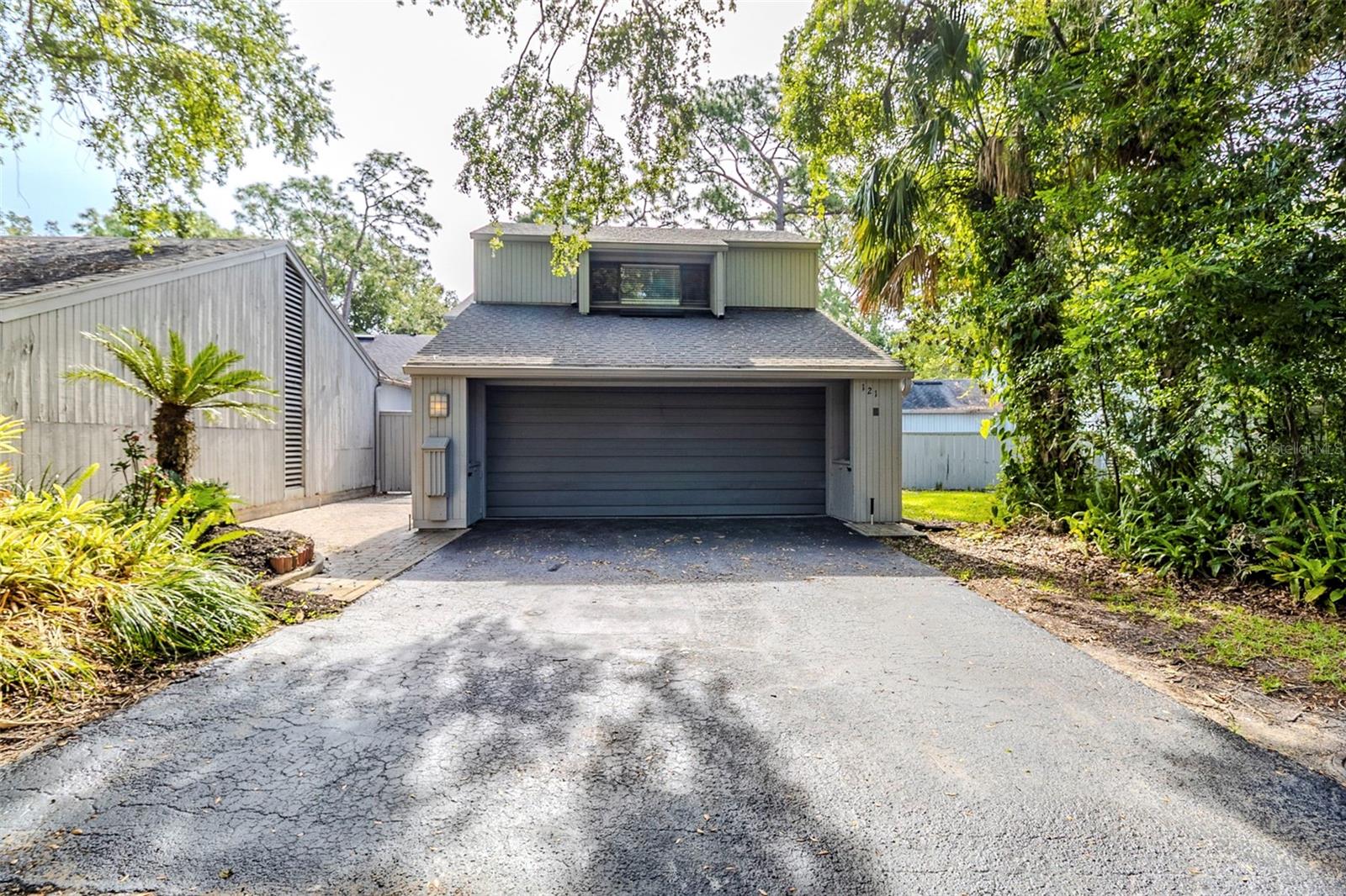 121 PRIMROSE DRIVE