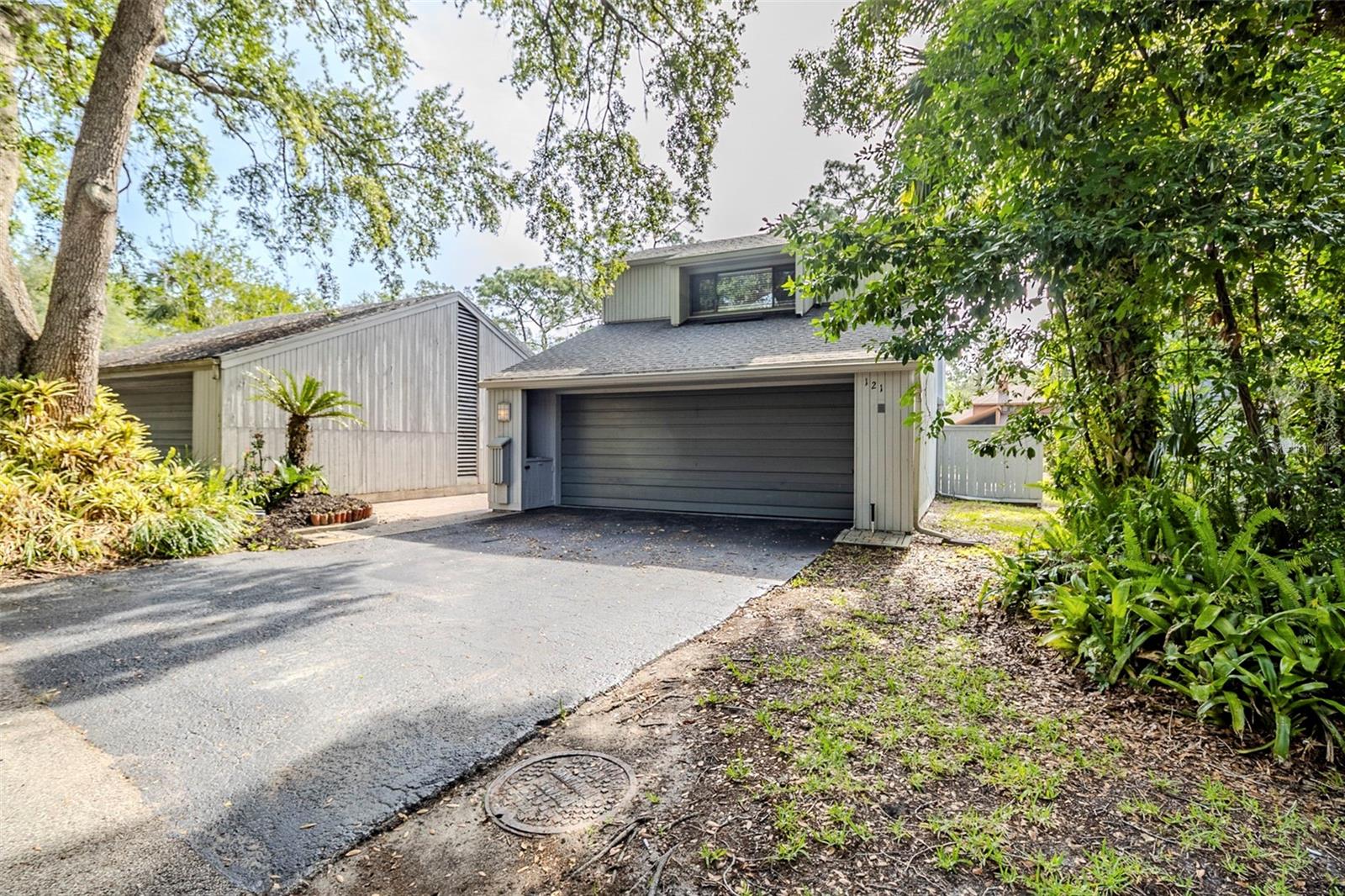 121 PRIMROSE DRIVE