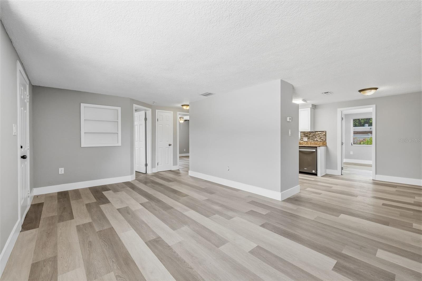 6150 EMERALD DRIVE
