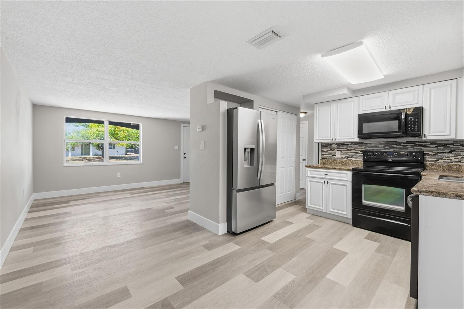 6150 EMERALD DRIVE