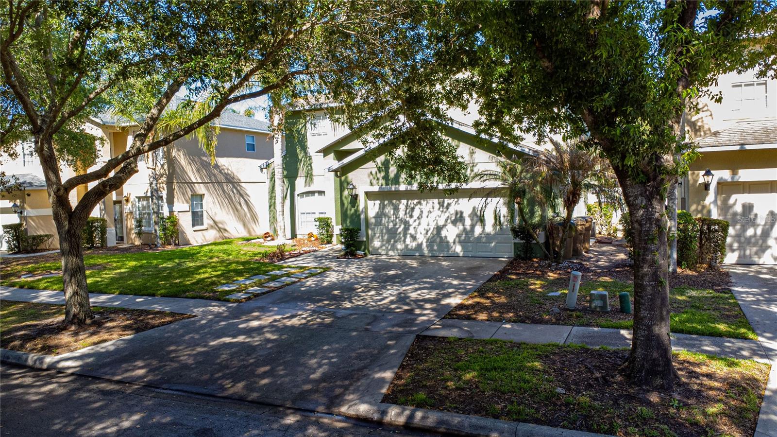 8032 ACADIA ESTATES COURT