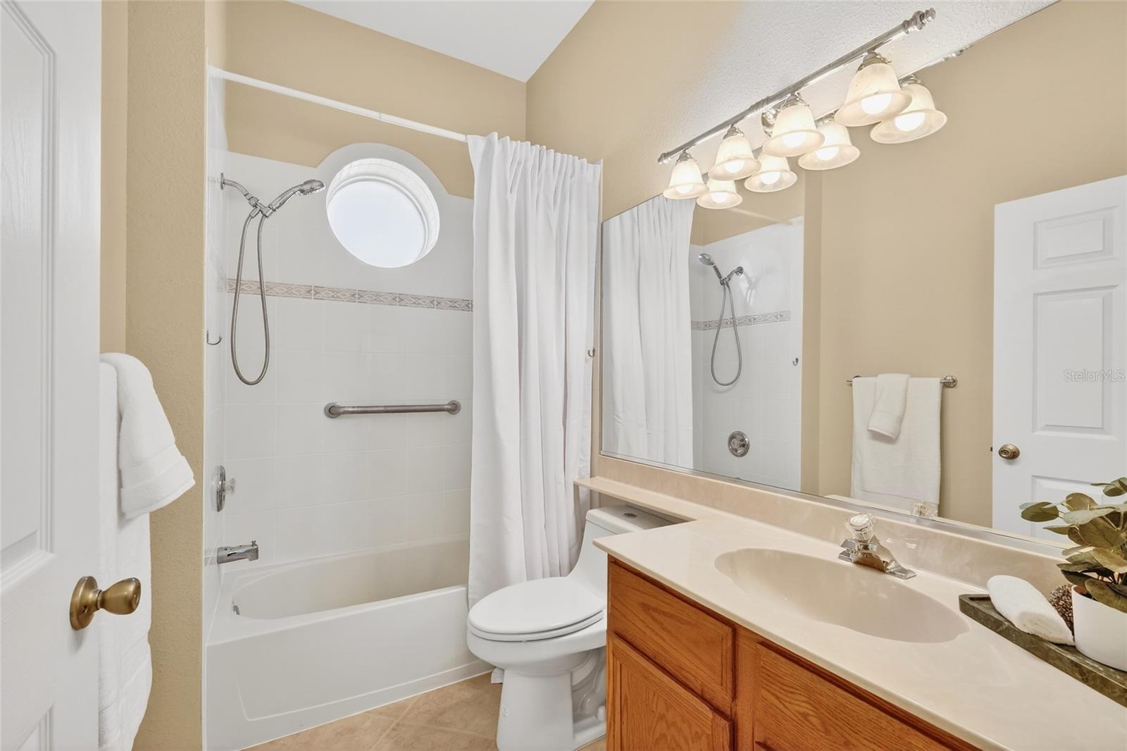 RIVERDALE REV - Residential