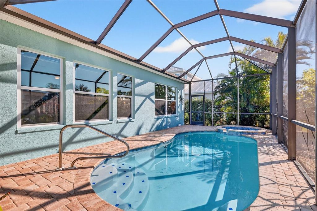 Photo of 3712 5th Avenue NE, Bradenton, FL 34208 (MLS # A4679504)