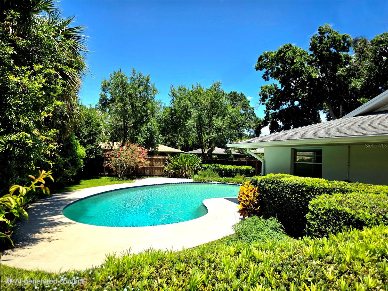 5096 THE OAKS CIRCLE