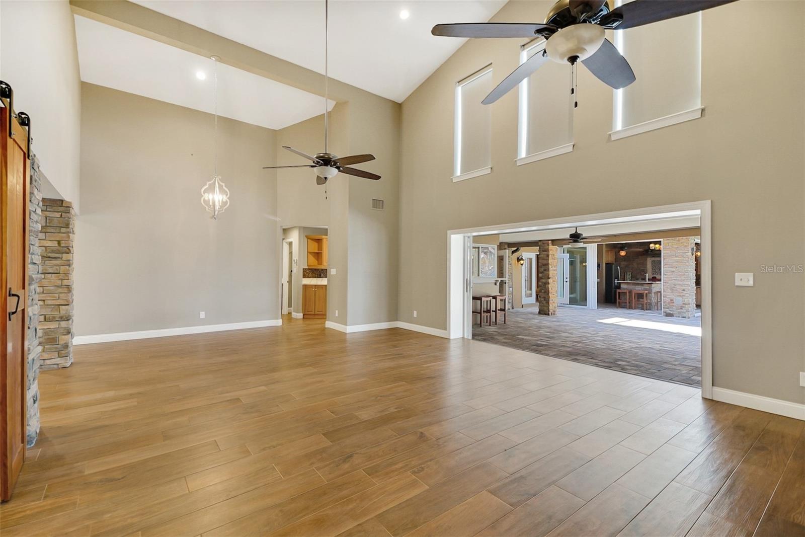 ACREAGE & UNREC - Residential