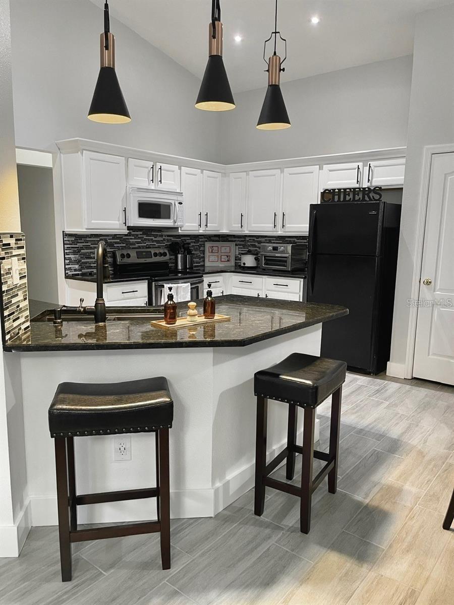 SANDY RIDGE PH 01 - Residential Lease