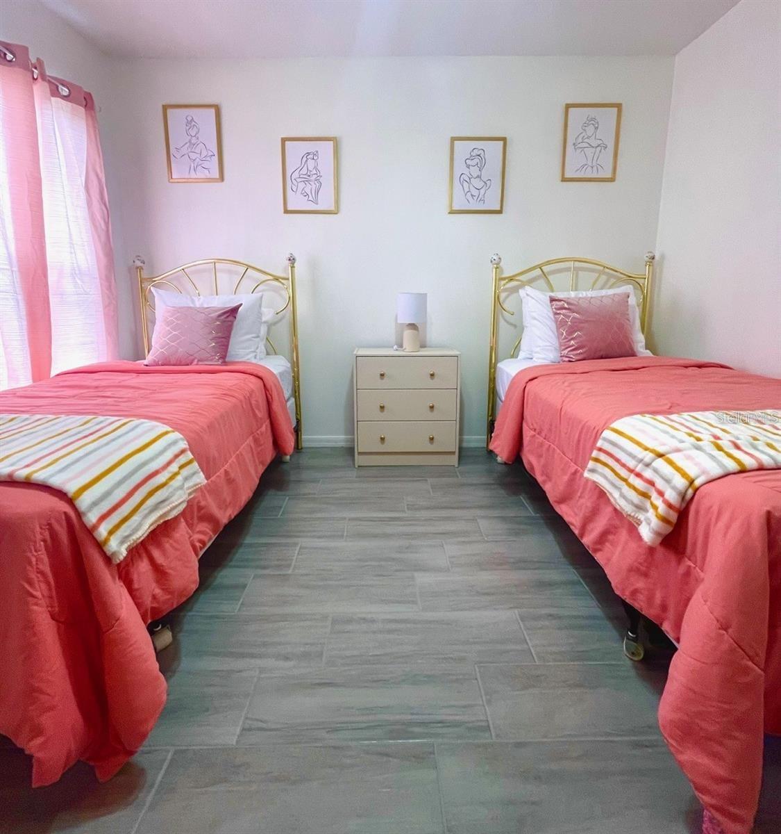 SANDY RIDGE PH 01 - Residential Lease