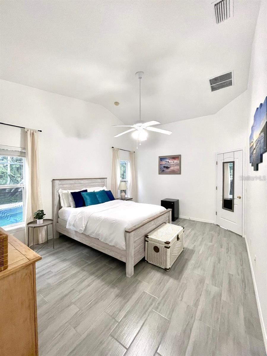 SANDY RIDGE PH 01 - Residential Lease