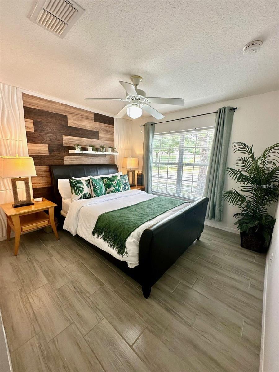 SANDY RIDGE PH 01 - Residential Lease