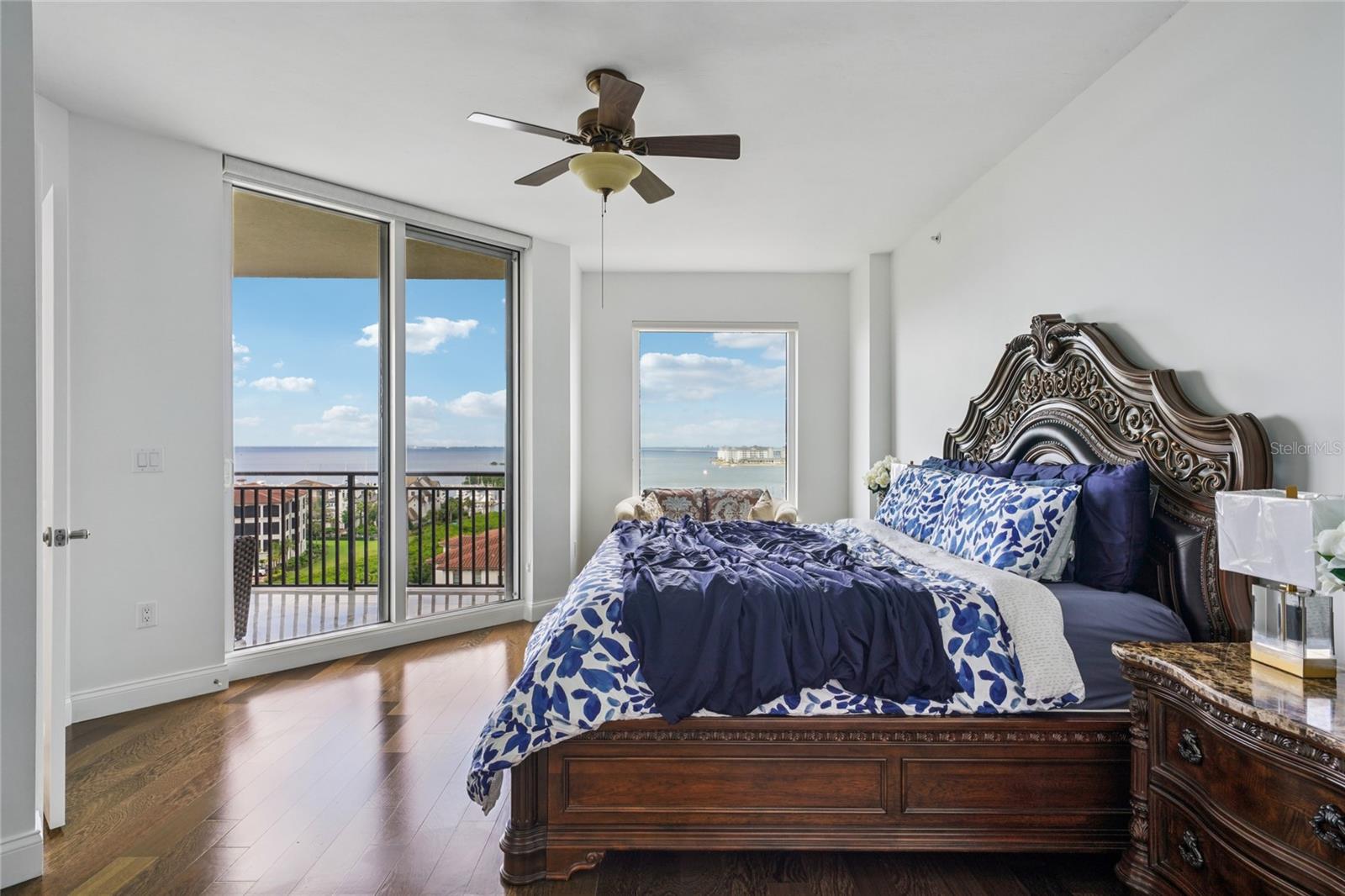 CASTILLO AT WESTSHORE YACHT CL - Residential
