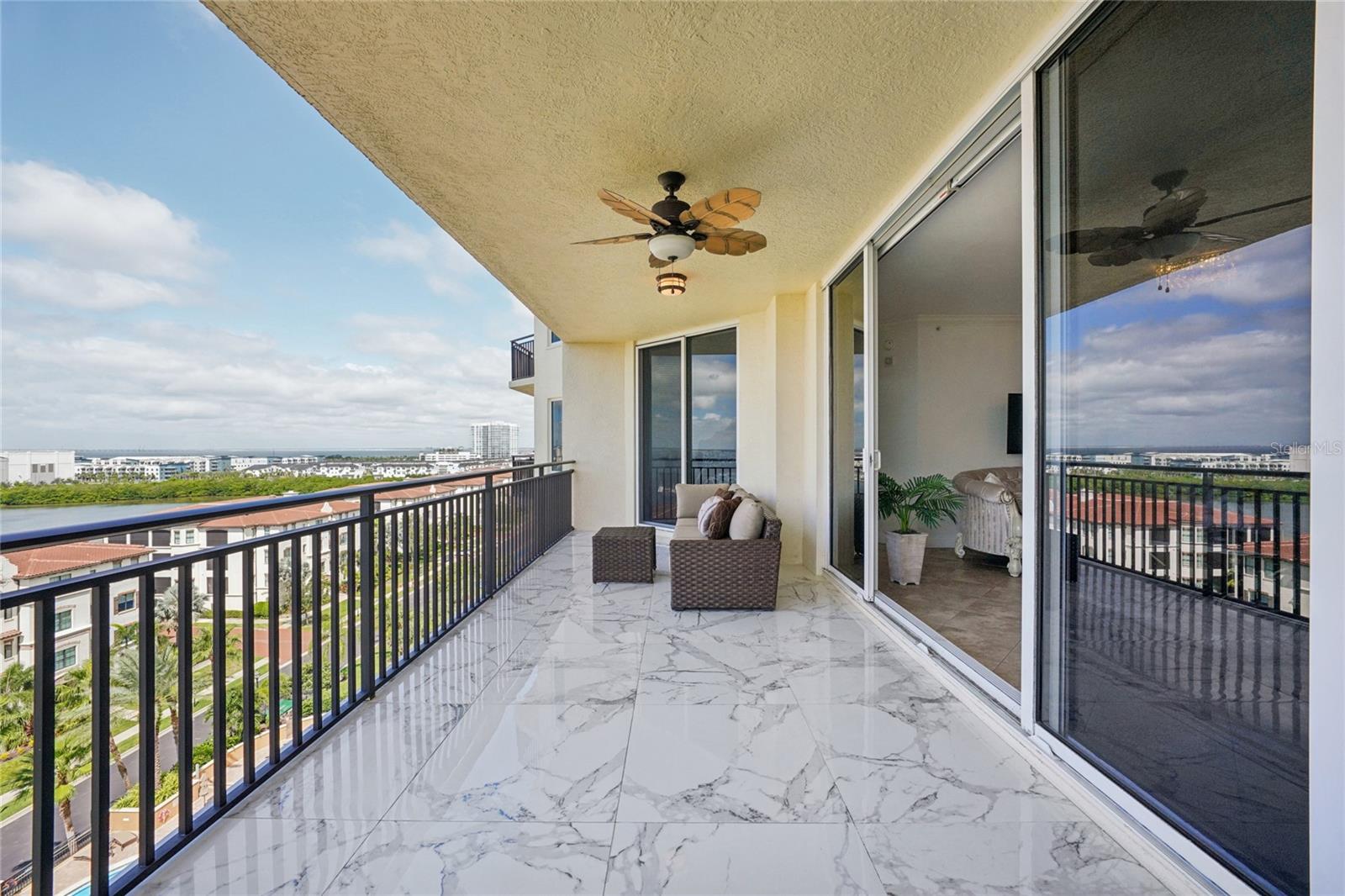CASTILLO AT WESTSHORE YACHT CL - Residential