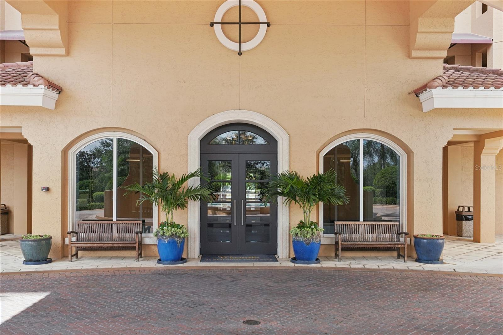 CASTILLO AT WESTSHORE YACHT CL - Residential