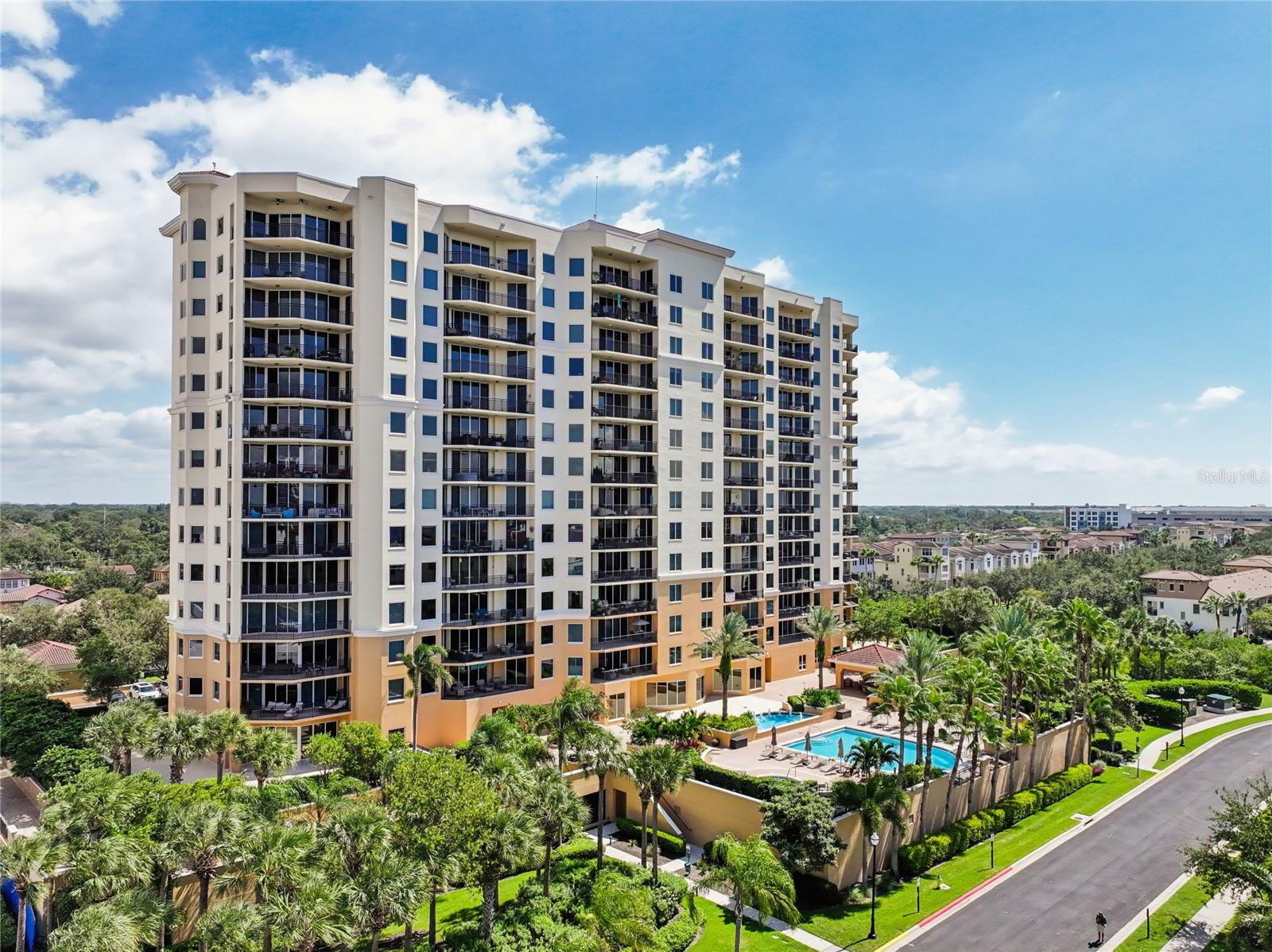 CASTILLO AT WESTSHORE YACHT CL - Residential
