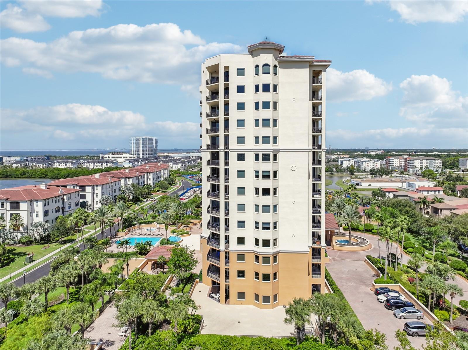 CASTILLO AT WESTSHORE YACHT CL - Residential