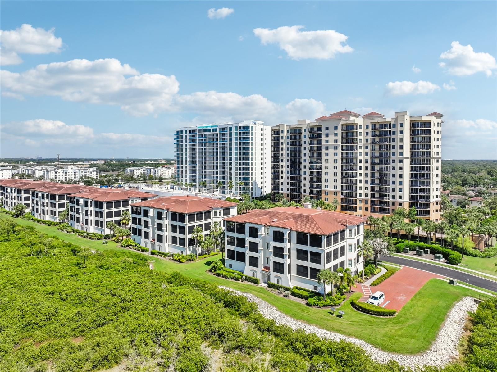 CASTILLO AT WESTSHORE YACHT CL - Residential