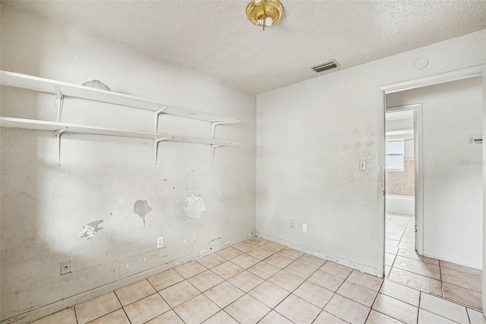 PINESTHE - Residential