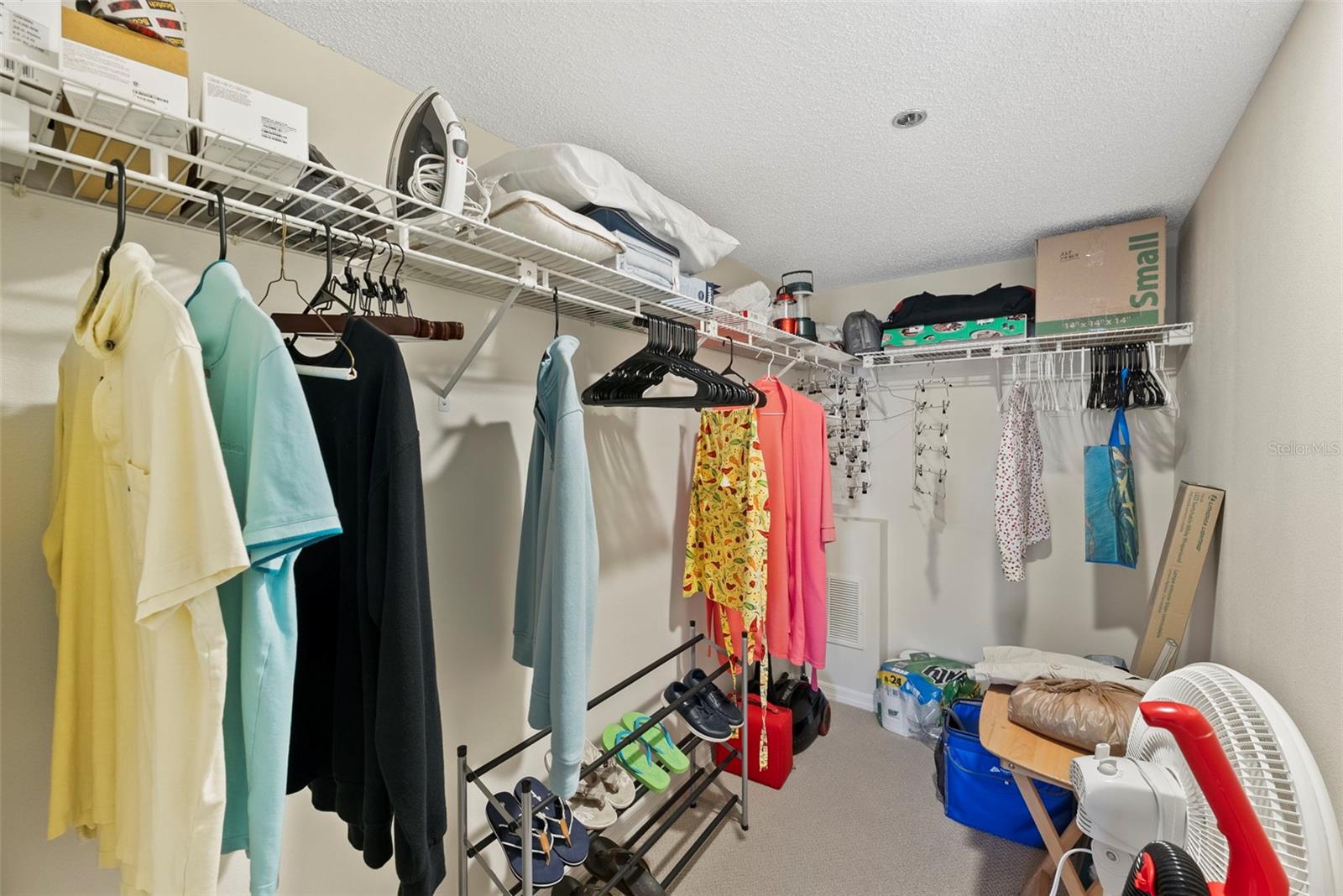 HARBOR GREENS AT YACHT CLUB ESTATES - Residential