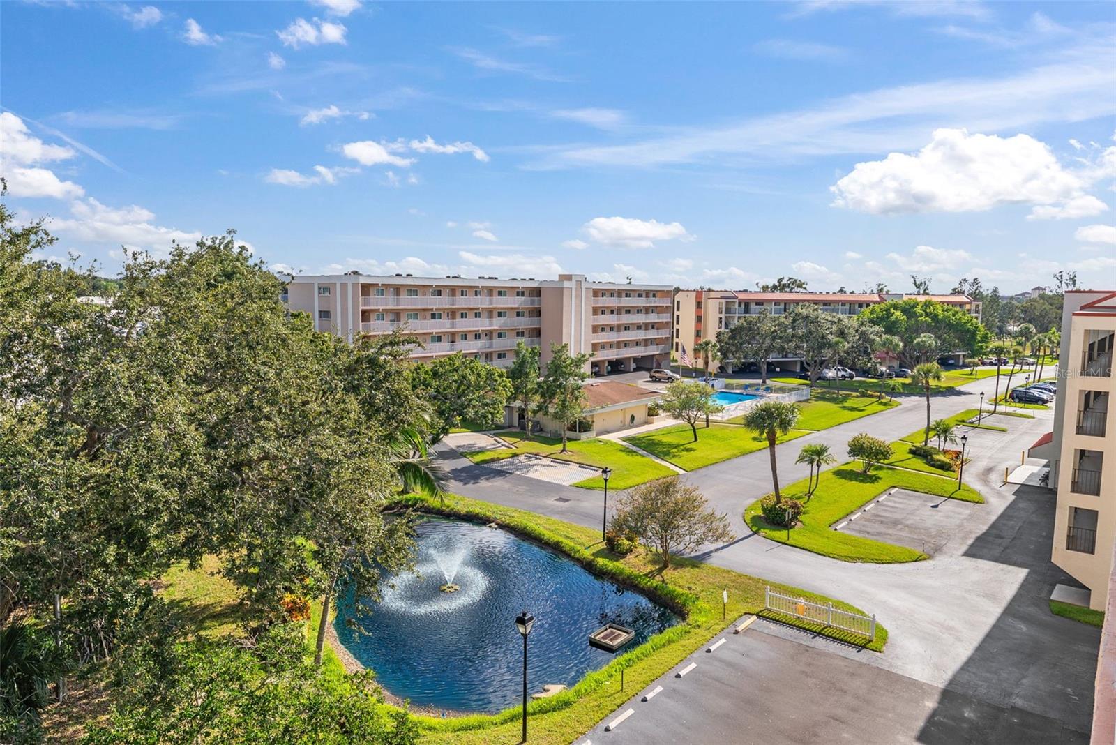 HARBOR GREENS AT YACHT CLUB ESTATES - Residential