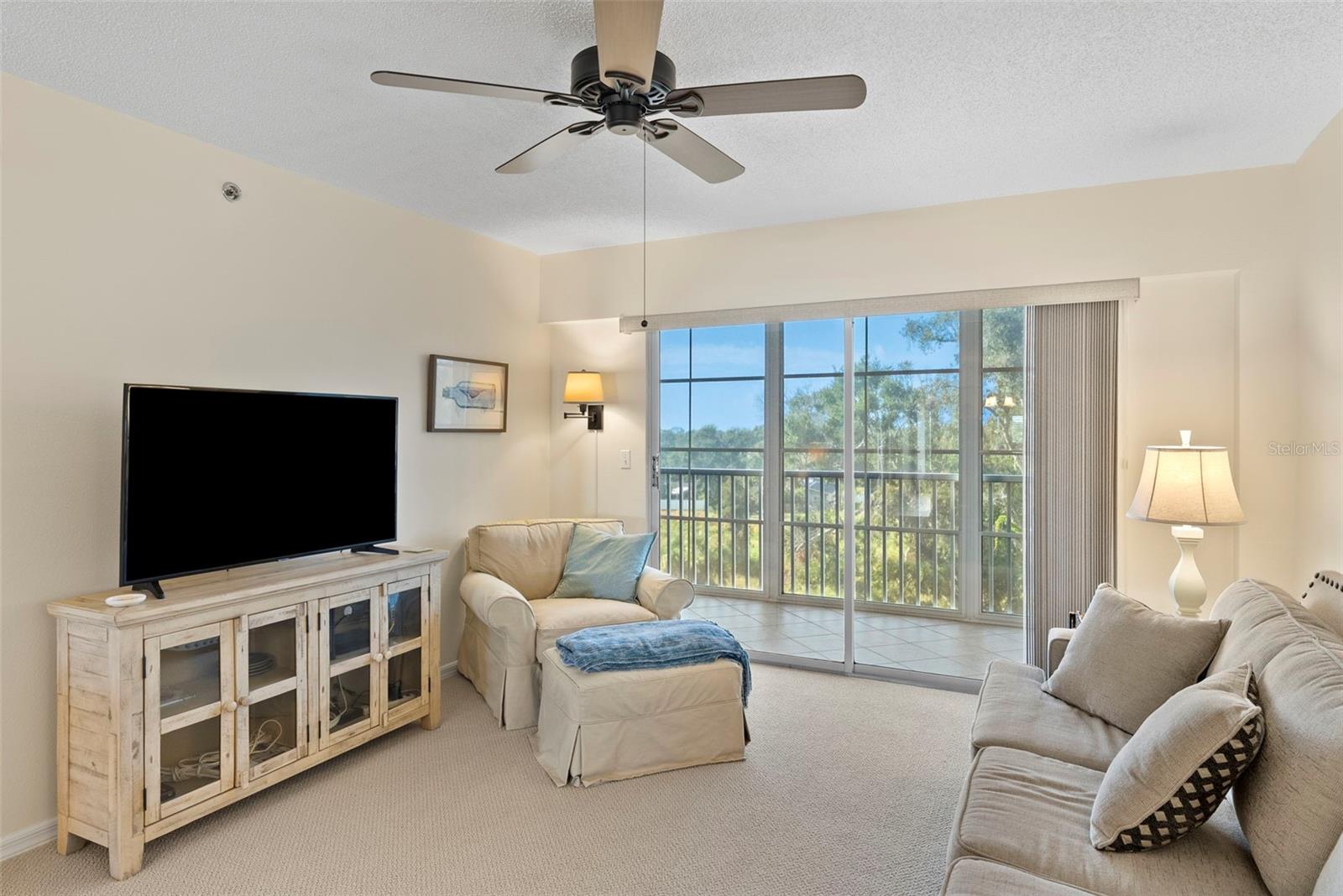 HARBOR GREENS AT YACHT CLUB ESTATES - Residential